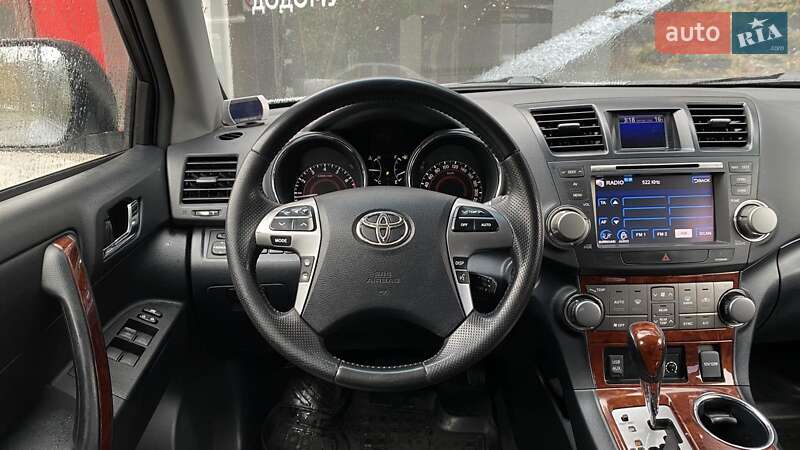 Внедорожник / Кроссовер Toyota Highlander 2011 в Одессе фото 9 Внедорожник / Кроссовер Toyota Highlander 2011 в Одессе