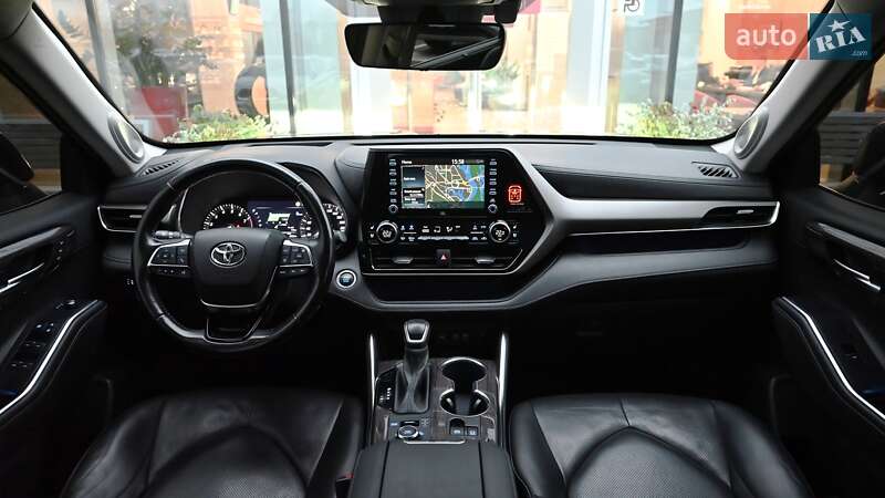 Внедорожник / Кроссовер Toyota Highlander 2020 в Киеве