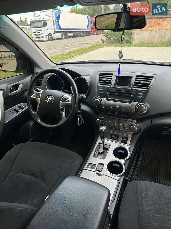 Позашляховик / Кросовер Toyota Highlander 2011 в Вінниці