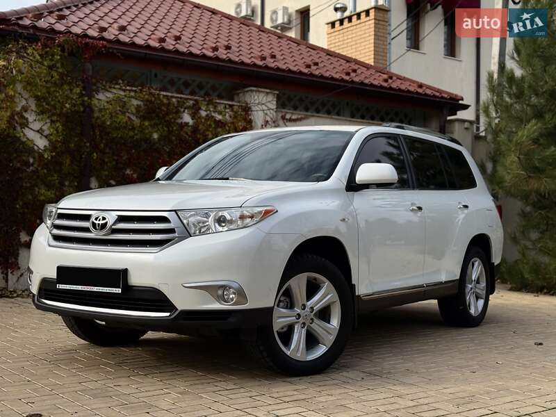 Внедорожник / Кроссовер Toyota Highlander 2011 в Одессе