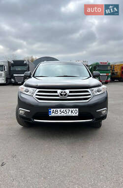 Позашляховик / Кросовер Toyota Highlander 2011 в Вінниці