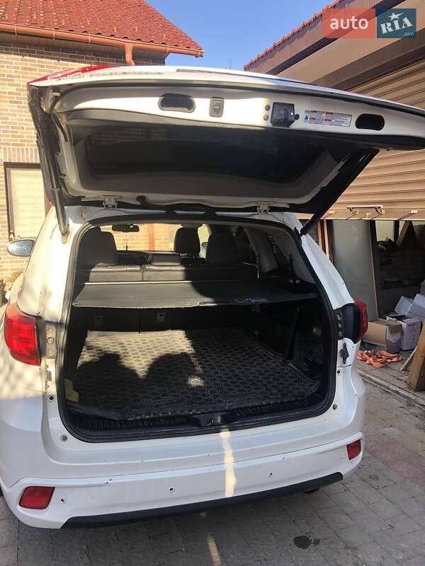 Позашляховик / Кросовер Toyota Highlander 2014 в Кам'янець-Подільському