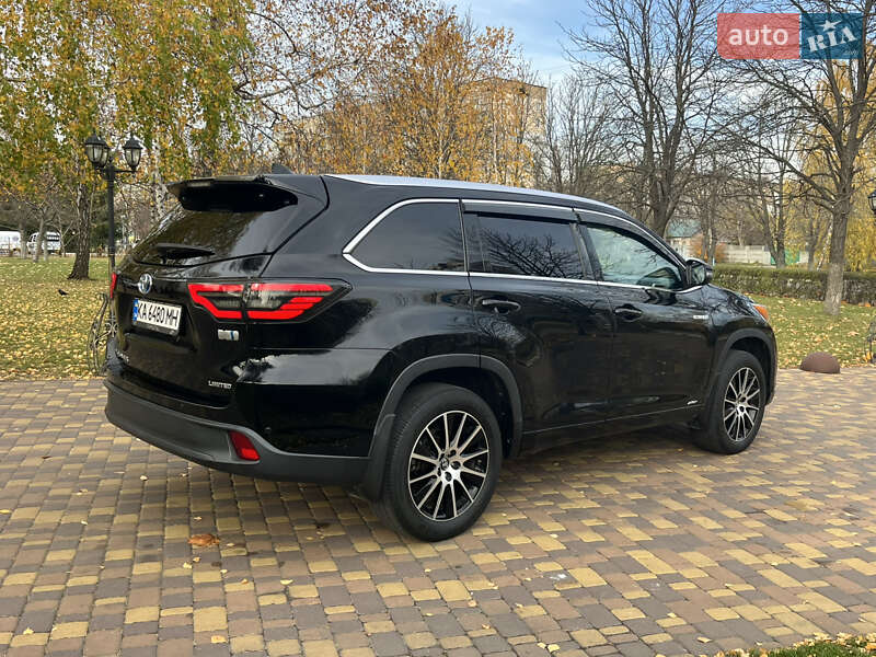 Внедорожник / Кроссовер Toyota Highlander 2016 в Киеве фото 10 Внедорожник / Кроссовер Toyota Highlander 2016 в Киеве
