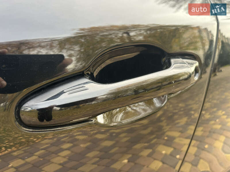 Внедорожник / Кроссовер Toyota Highlander 2016 в Киеве фото 35 Внедорожник / Кроссовер Toyota Highlander 2016 в Киеве