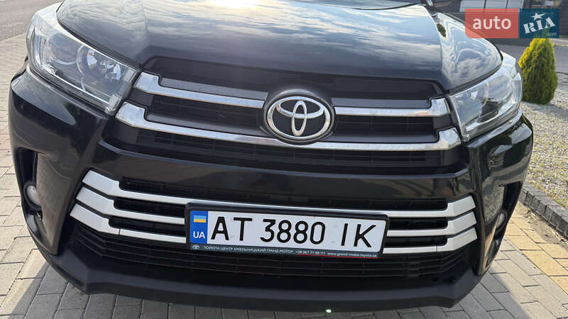 Внедорожник / Кроссовер Toyota Highlander 2017 в Городенке фото 33 Внедорожник / Кроссовер Toyota Highlander 2017 в Городенке