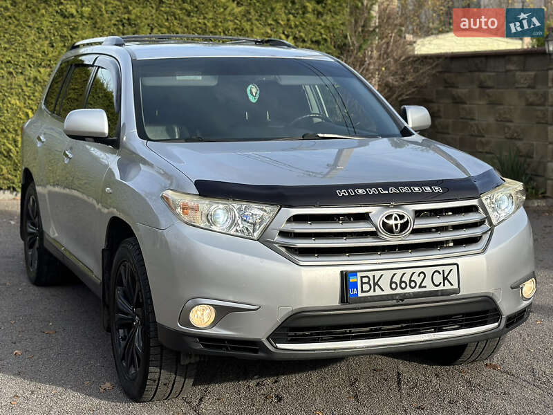 Внедорожник / Кроссовер Toyota Highlander 2011 в Ровно фото 2 Внедорожник / Кроссовер Toyota Highlander 2011 в Ровно