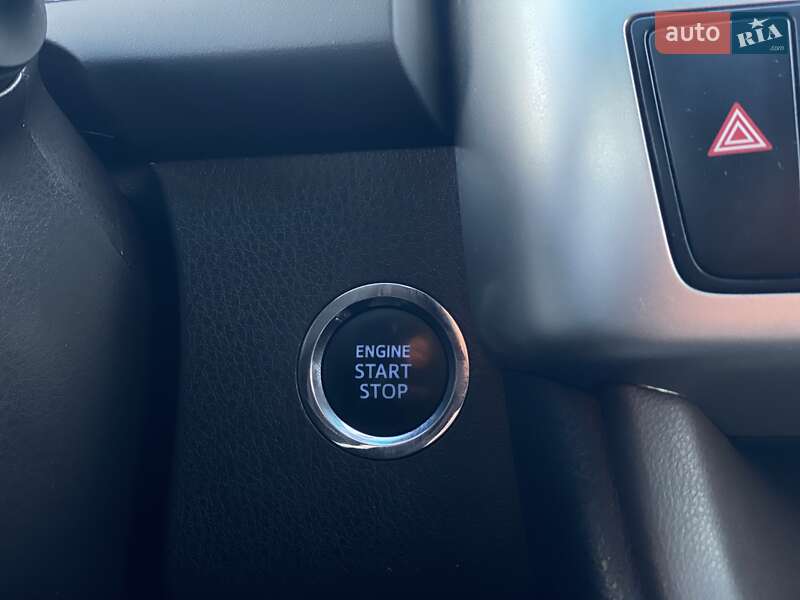 Позашляховик / Кросовер Toyota Highlander 2014 в Києві