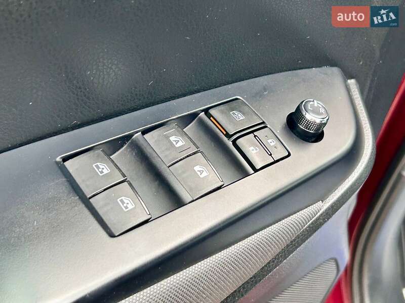 Внедорожник / Кроссовер Toyota Highlander 2018 в Одессе фото 15 Внедорожник / Кроссовер Toyota Highlander 2018 в Одессе