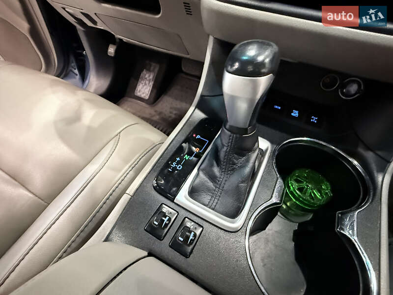 Внедорожник / Кроссовер Toyota Highlander 2016 в Одессе