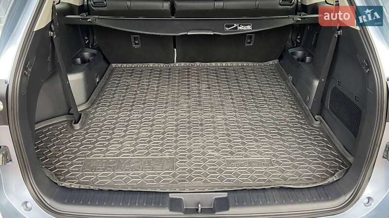 Позашляховик / Кросовер Toyota Highlander 2021 в Хмельницькому фото 10 Позашляховик / Кросовер Toyota Highlander 2021 в Хмельницькому