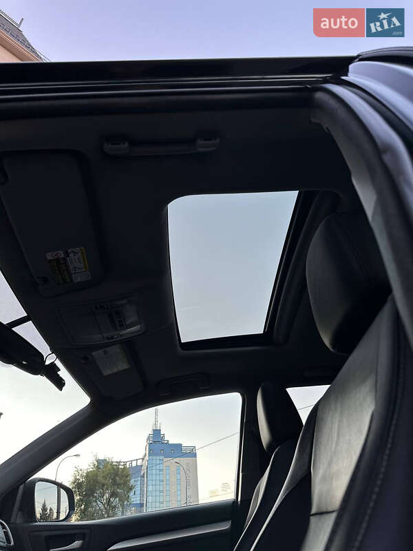 Позашляховик / Кросовер Toyota Highlander 2014 в Харкові