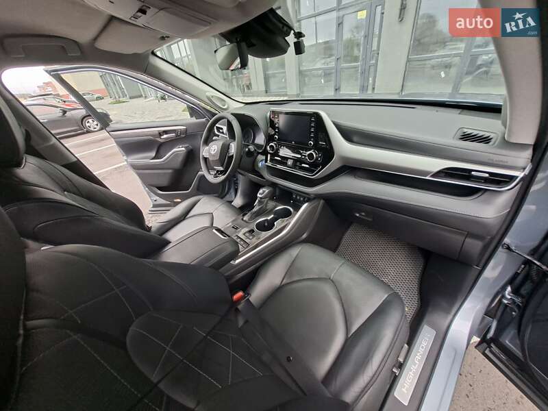 Внедорожник / Кроссовер Toyota Highlander 2020 в Киеве фото 20 Внедорожник / Кроссовер Toyota Highlander 2020 в Киеве