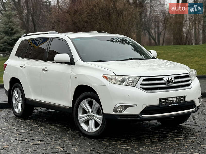 Внедорожник / Кроссовер Toyota Highlander 2012 в Харькове