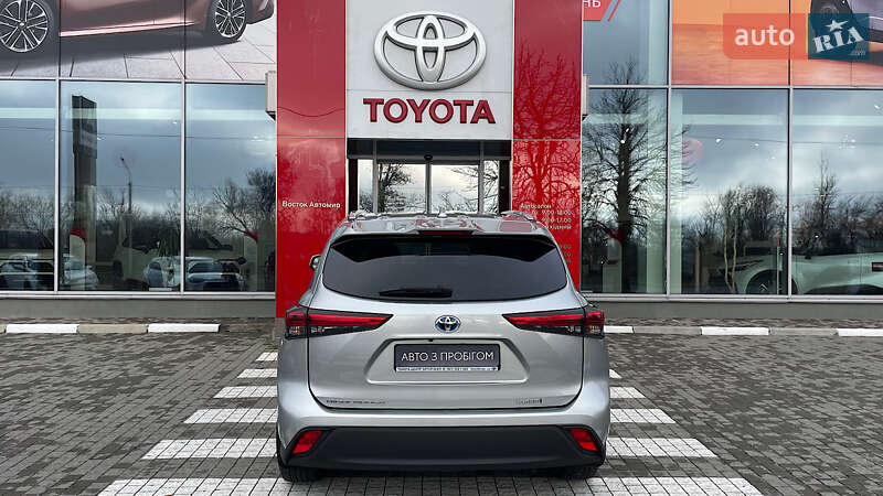 Внедорожник / Кроссовер Toyota Highlander 2021 в Запорожье фото 4 Внедорожник / Кроссовер Toyota Highlander 2021 в Запорожье
