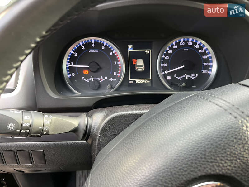 Внедорожник / Кроссовер Toyota Highlander 2017 в Днепре фото 11 Внедорожник / Кроссовер Toyota Highlander 2017 в Днепре