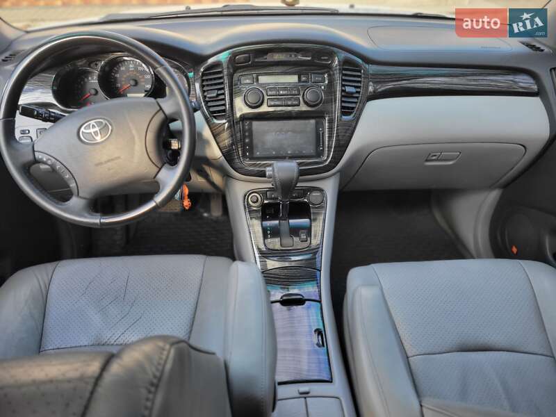 Внедорожник / Кроссовер Toyota Highlander 2006 в Черновцах