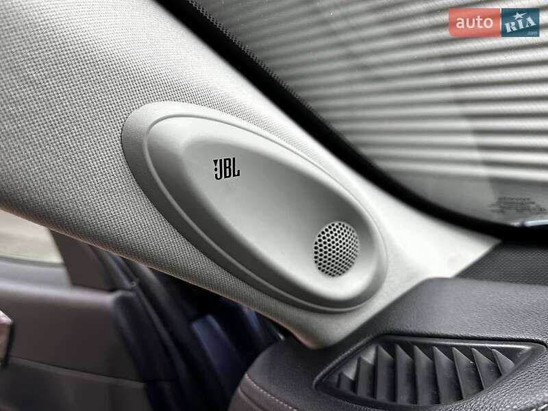 Внедорожник / Кроссовер Toyota Highlander 2020 в Киеве