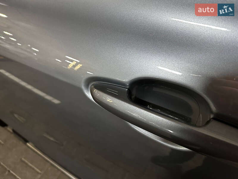 Внедорожник / Кроссовер Toyota Highlander 2020 в Киеве