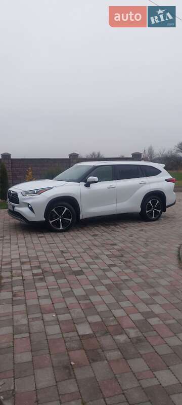 Toyota Highlander 2021 Toyota Highlander 2021