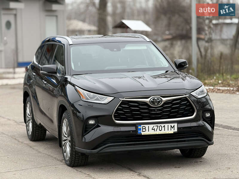 Внедорожник / Кроссовер Toyota Highlander 2020 в Кременчуге