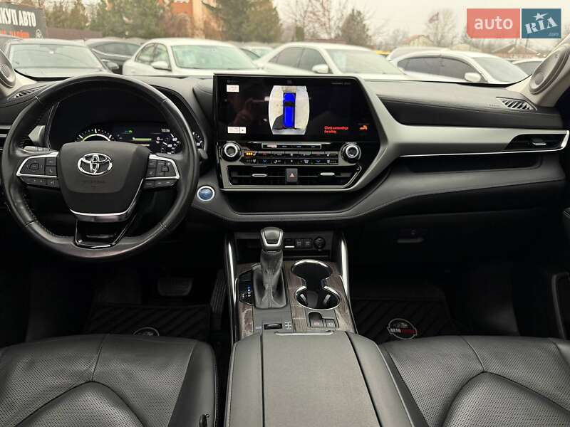 Позашляховик / Кросовер Toyota Highlander 2020 в Харкові фото 31 Позашляховик / Кросовер Toyota Highlander 2020 в Харкові