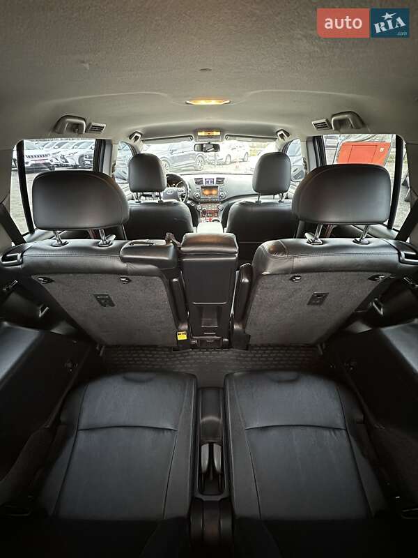Внедорожник / Кроссовер Toyota Highlander 2012 в Белогородке фото 16 Внедорожник / Кроссовер Toyota Highlander 2012 в Белогородке