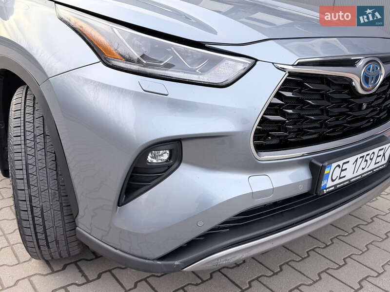 Внедорожник / Кроссовер Toyota Highlander 2021 в Киеве