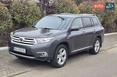 Внедорожник / Кроссовер Toyota Highlander 2011 в Киеве