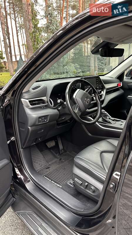Внедорожник / Кроссовер Toyota Highlander 2021 в Киеве фото 18 Внедорожник / Кроссовер Toyota Highlander 2021 в Киеве