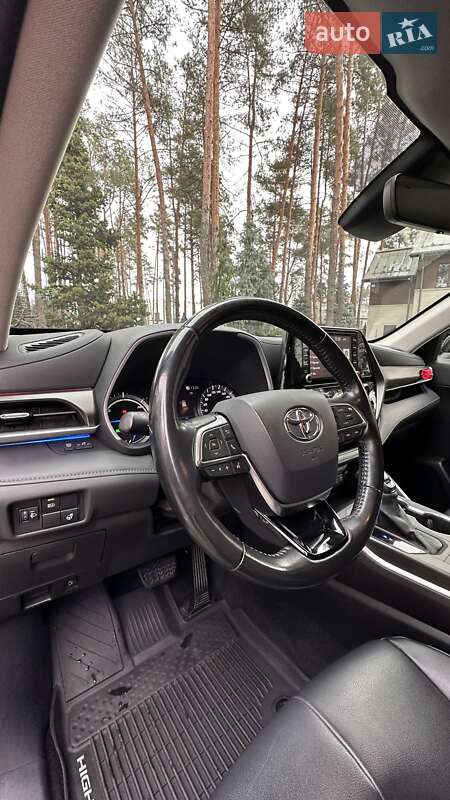 Внедорожник / Кроссовер Toyota Highlander 2021 в Киеве фото 27 Внедорожник / Кроссовер Toyota Highlander 2021 в Киеве