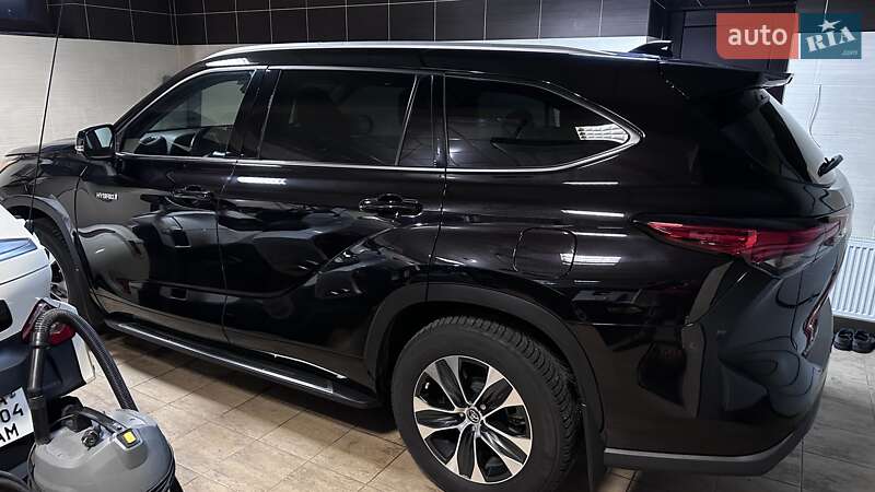 Внедорожник / Кроссовер Toyota Highlander 2021 в Киеве фото 47 Внедорожник / Кроссовер Toyota Highlander 2021 в Киеве