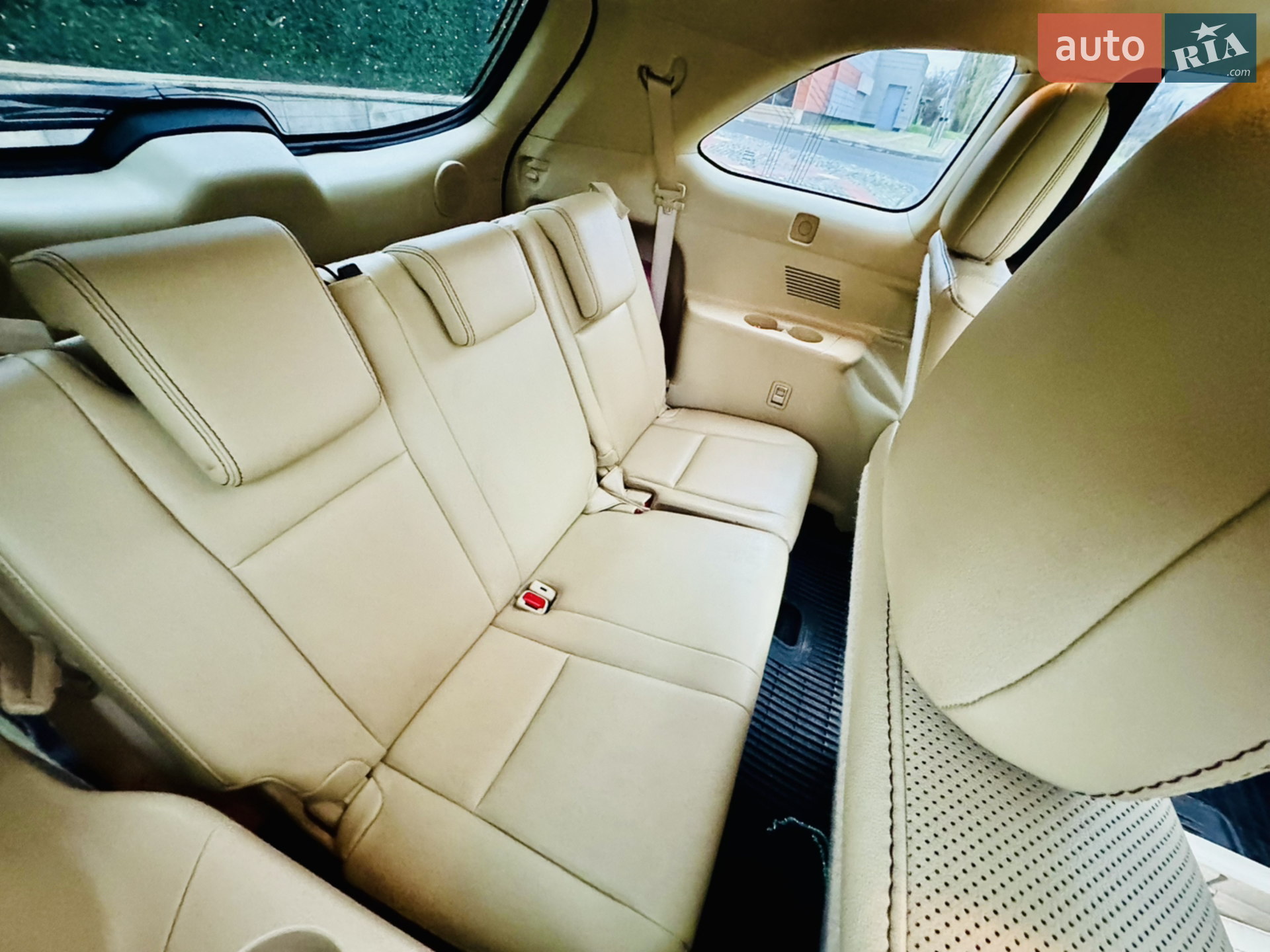 2017 Toyota Highlander - мініатюра 17