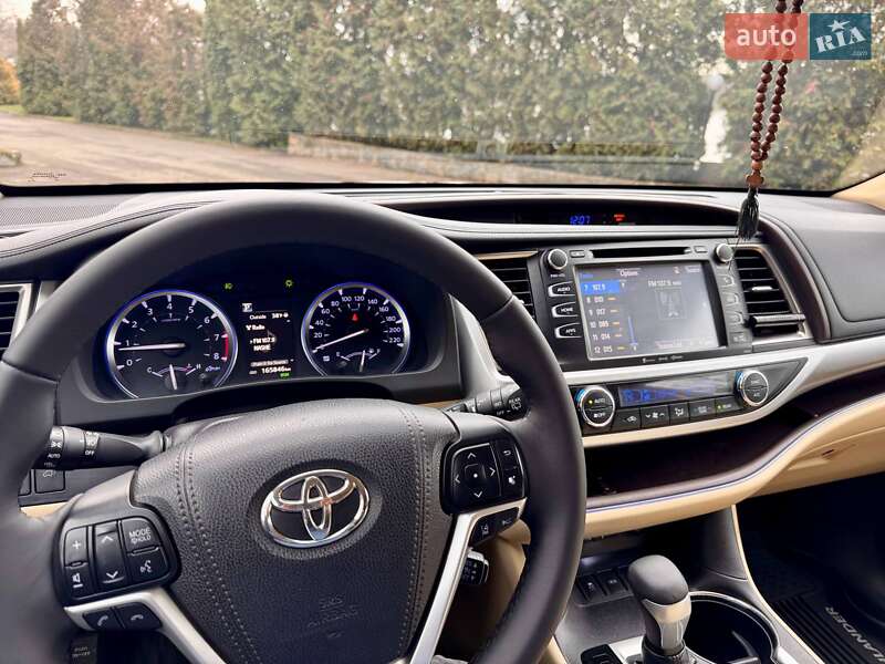 Внедорожник / Кроссовер Toyota Highlander 2018 в Кропивницком фото 32 Внедорожник / Кроссовер Toyota Highlander 2018 в Кропивницком
