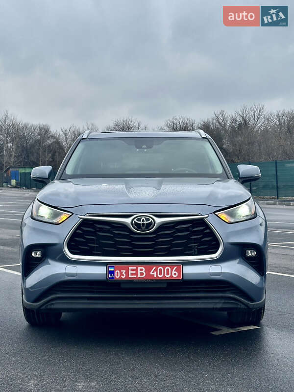 Позашляховик / Кросовер Toyota Highlander 2021 в Вінниці