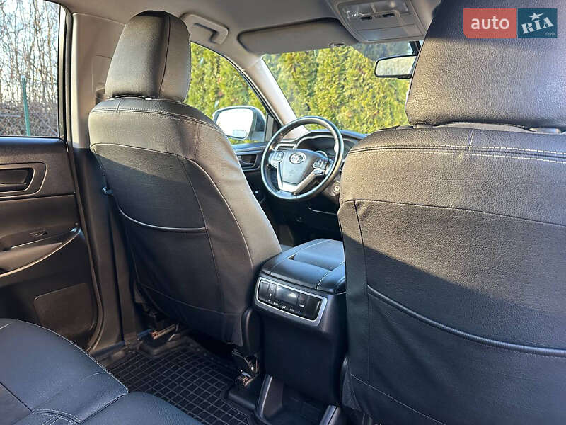 Внедорожник / Кроссовер Toyota Highlander 2015 в Николаеве фото 12 Внедорожник / Кроссовер Toyota Highlander 2015 в Николаеве