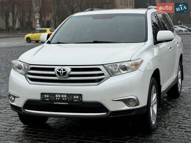 Позашляховик / Кросовер Toyota Highlander 2012 в Харкові
