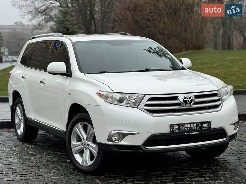Позашляховик / Кросовер Toyota Highlander 2012 в Харкові