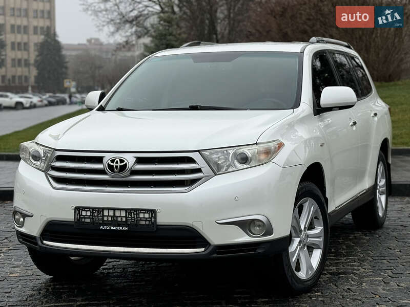 Позашляховик / Кросовер Toyota Highlander 2012 в Харкові