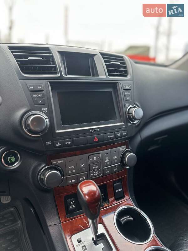 Внедорожник / Кроссовер Toyota Highlander 2012 в Белогородке фото 34 Внедорожник / Кроссовер Toyota Highlander 2012 в Белогородке