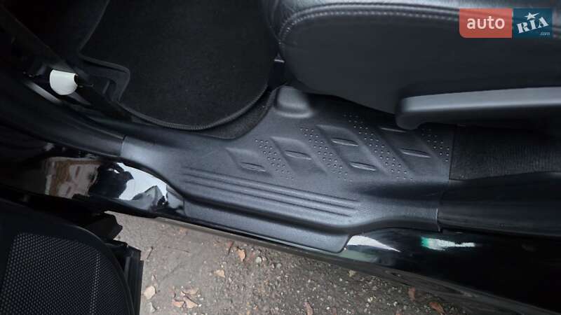 Внедорожник / Кроссовер Toyota Highlander 2013 в Харькове