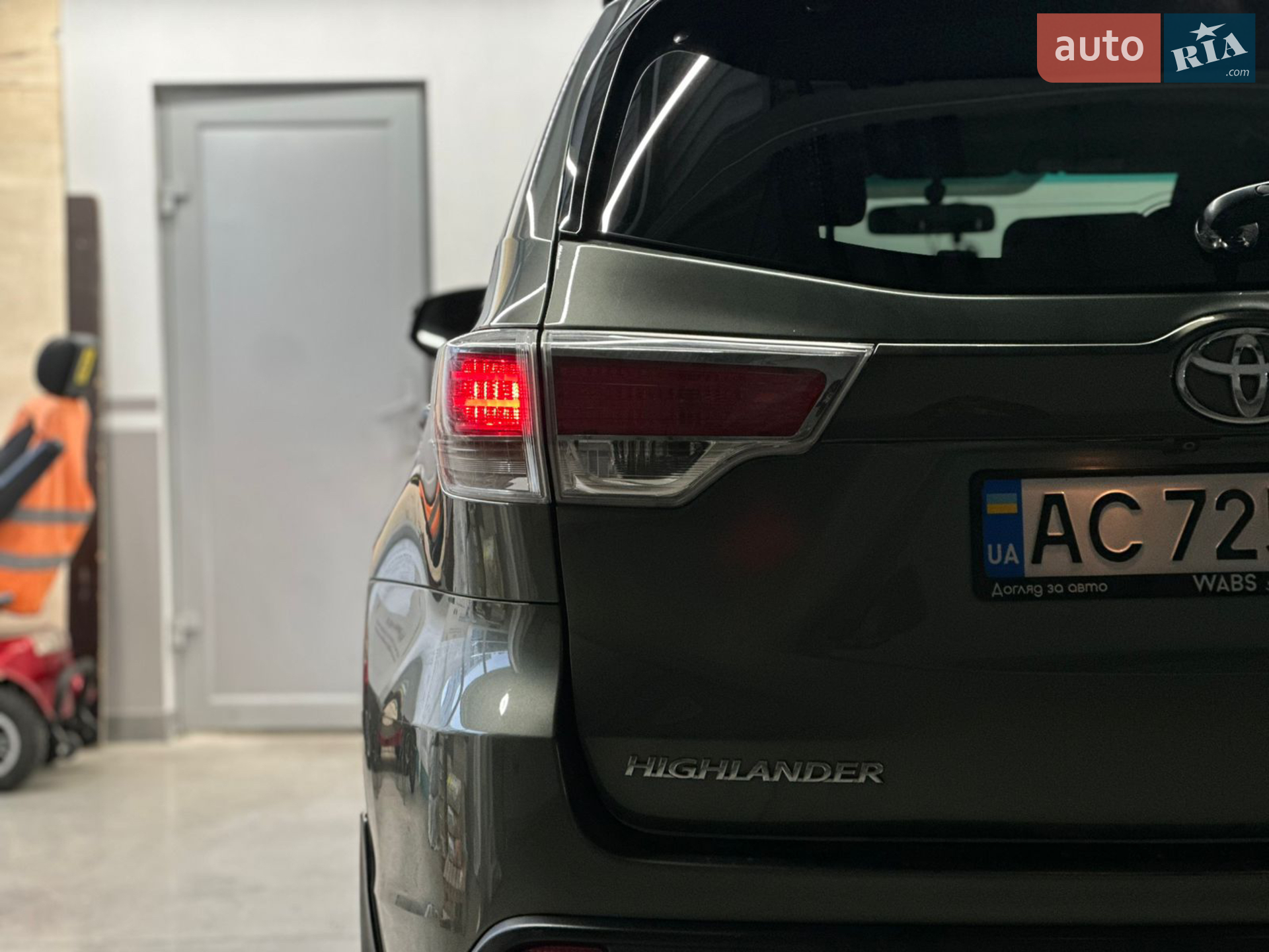 2014 Toyota Highlander - мініатюра 20