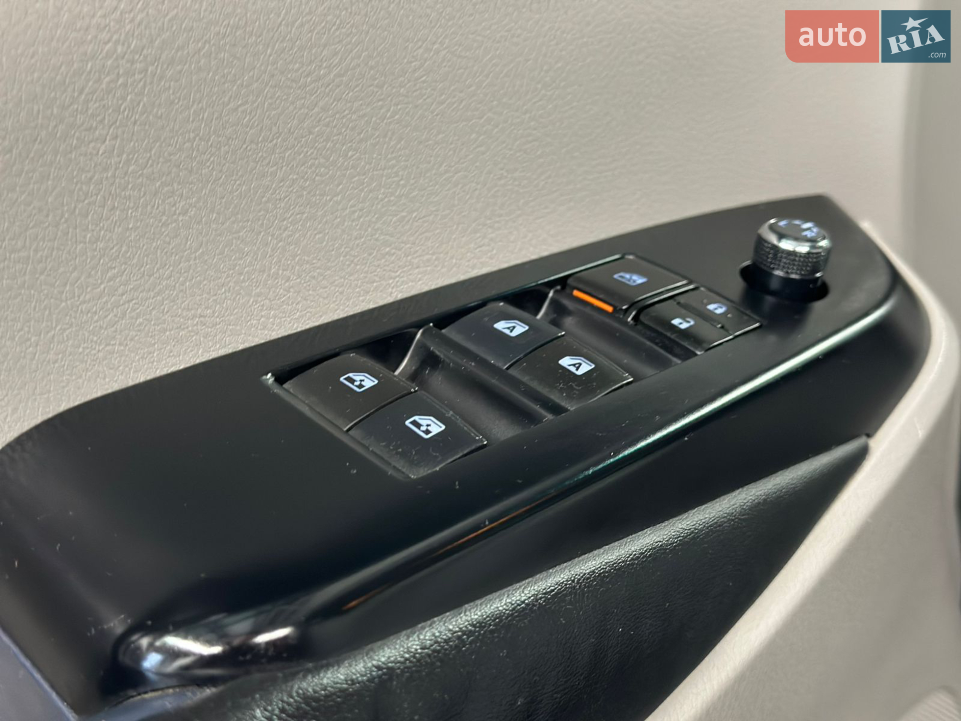 2014 Toyota Highlander - мініатюра 35