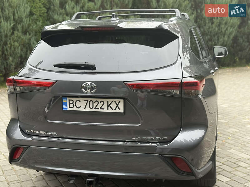 Внедорожник / Кроссовер Toyota Highlander 2021 в Самборе