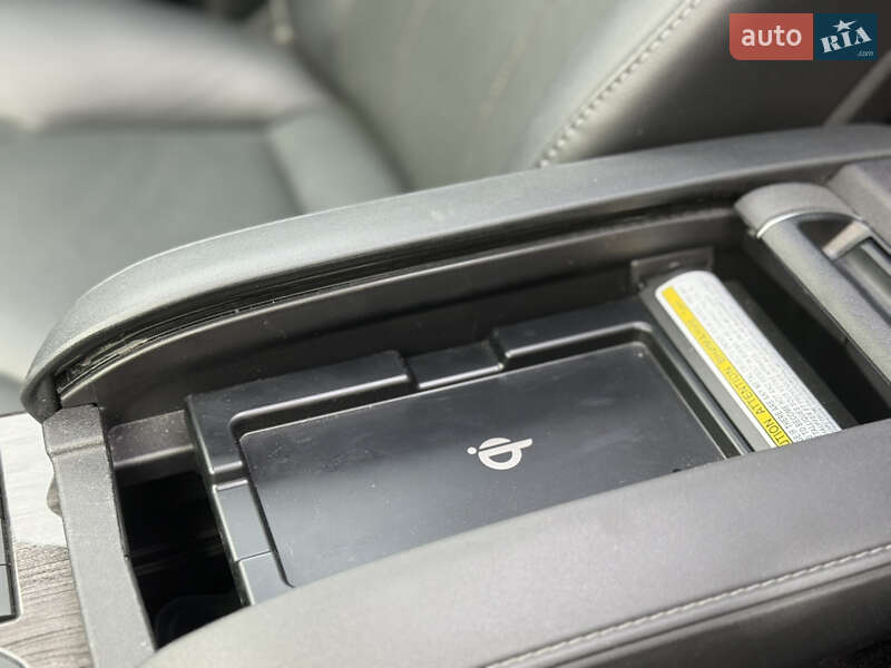 Внедорожник / Кроссовер Toyota Highlander 2021 в Самборе