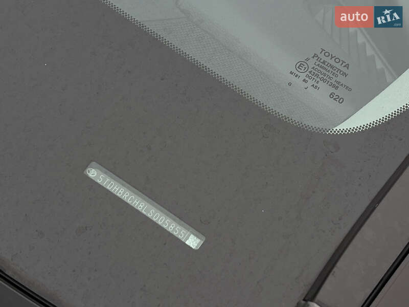 Внедорожник / Кроссовер Toyota Highlander 2020 в Ужгороде