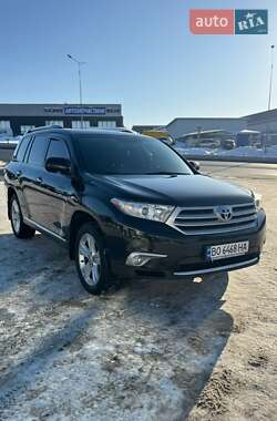 Позашляховик / Кросовер Toyota Highlander 2013 в Тернополі