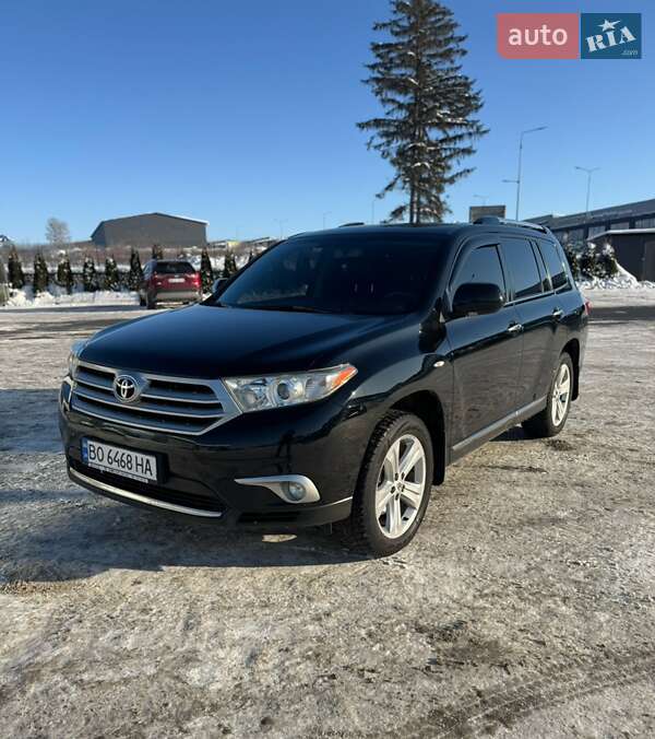 Внедорожник / Кроссовер Toyota Highlander 2013 в Тернополе