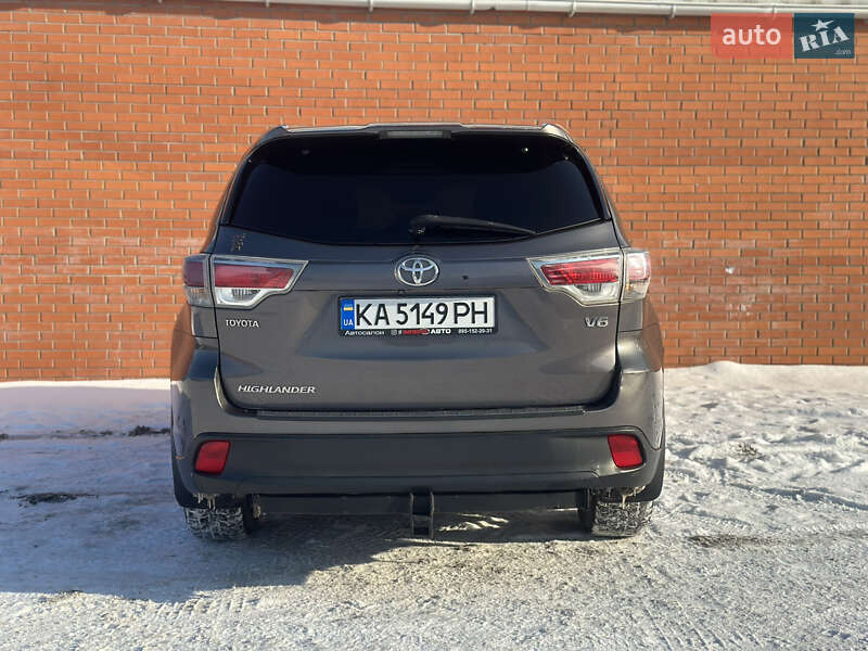 Внедорожник / Кроссовер Toyota Highlander 2014 в Киеве фото 7 Внедорожник / Кроссовер Toyota Highlander 2014 в Киеве
