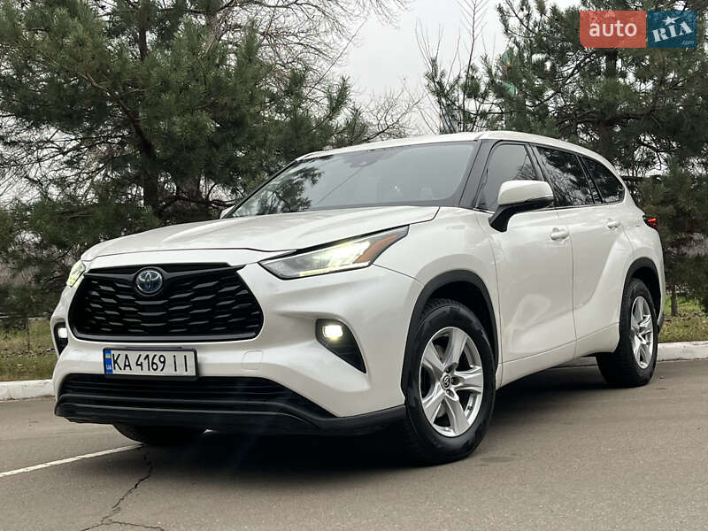 Toyota Highlander 2020