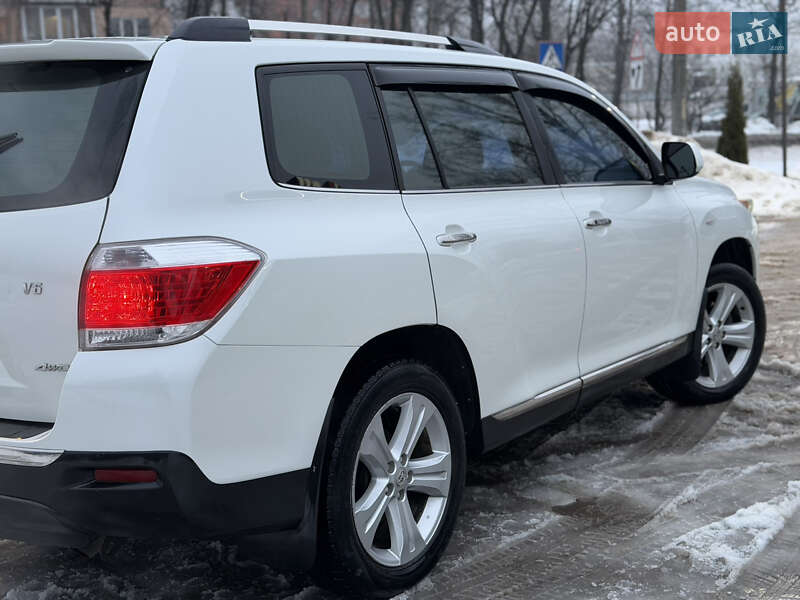 Внедорожник / Кроссовер Toyota Highlander 2011 в Тернополе фото 21 Внедорожник / Кроссовер Toyota Highlander 2011 в Тернополе